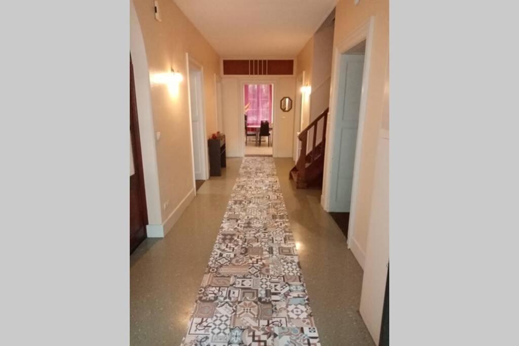 Appartement Le Tribunal Du Bon Samaritain *